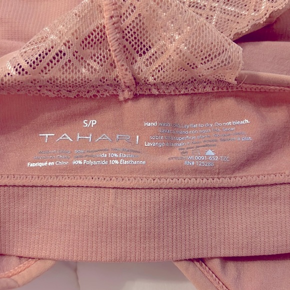 Tahari Seamless Bra Set of 2 - Picture 2 of 3